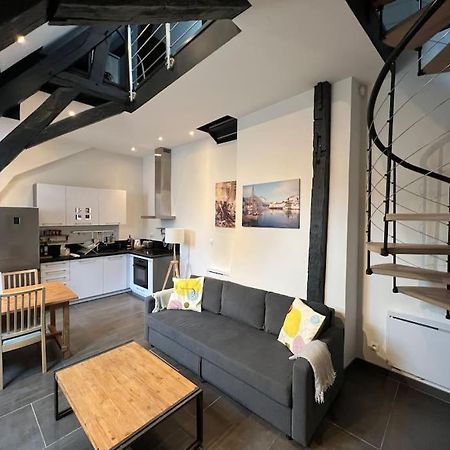 Le Jeannin, Magnifique Duplex 6 Prs - Centre Historique De Dijon Leilighet Eksteriør bilde